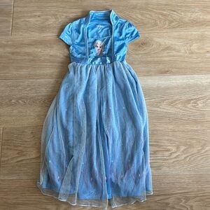 Girls frozen 4T night gown Elsa
